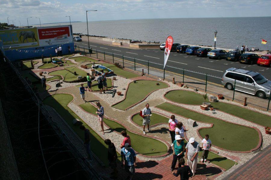 Grand 2 Bed Georgian Apartment At Florence House With King Bed, In The Heart Of Herne Bay & 300M From Beach ภายนอก รูปภาพ